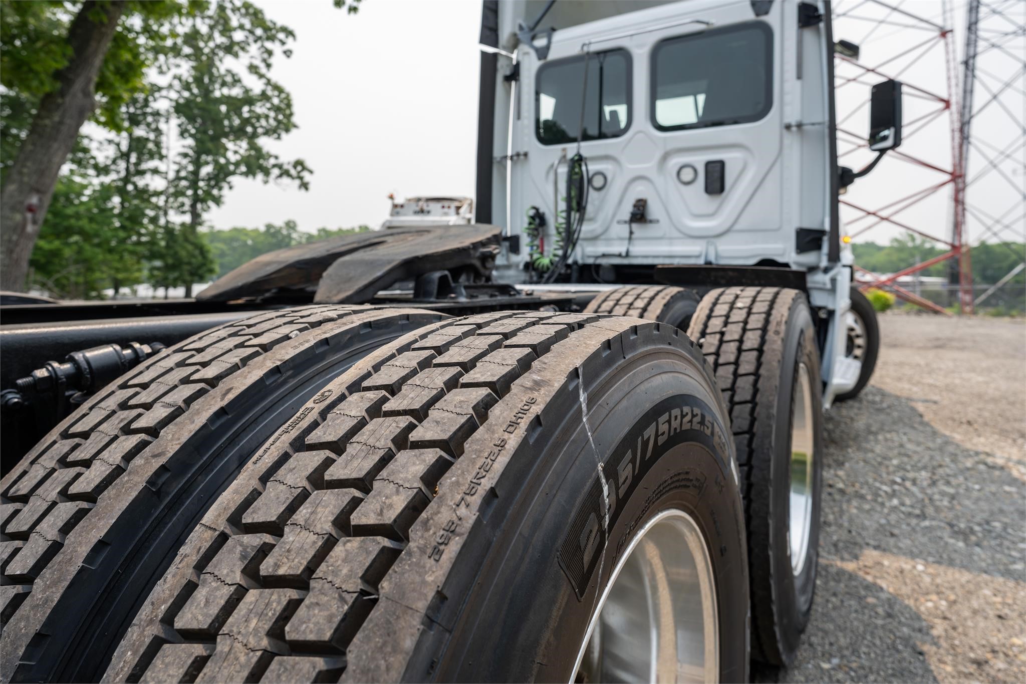 2017 FREIGHTLINER CASCADIA 113 - image 6 of 6