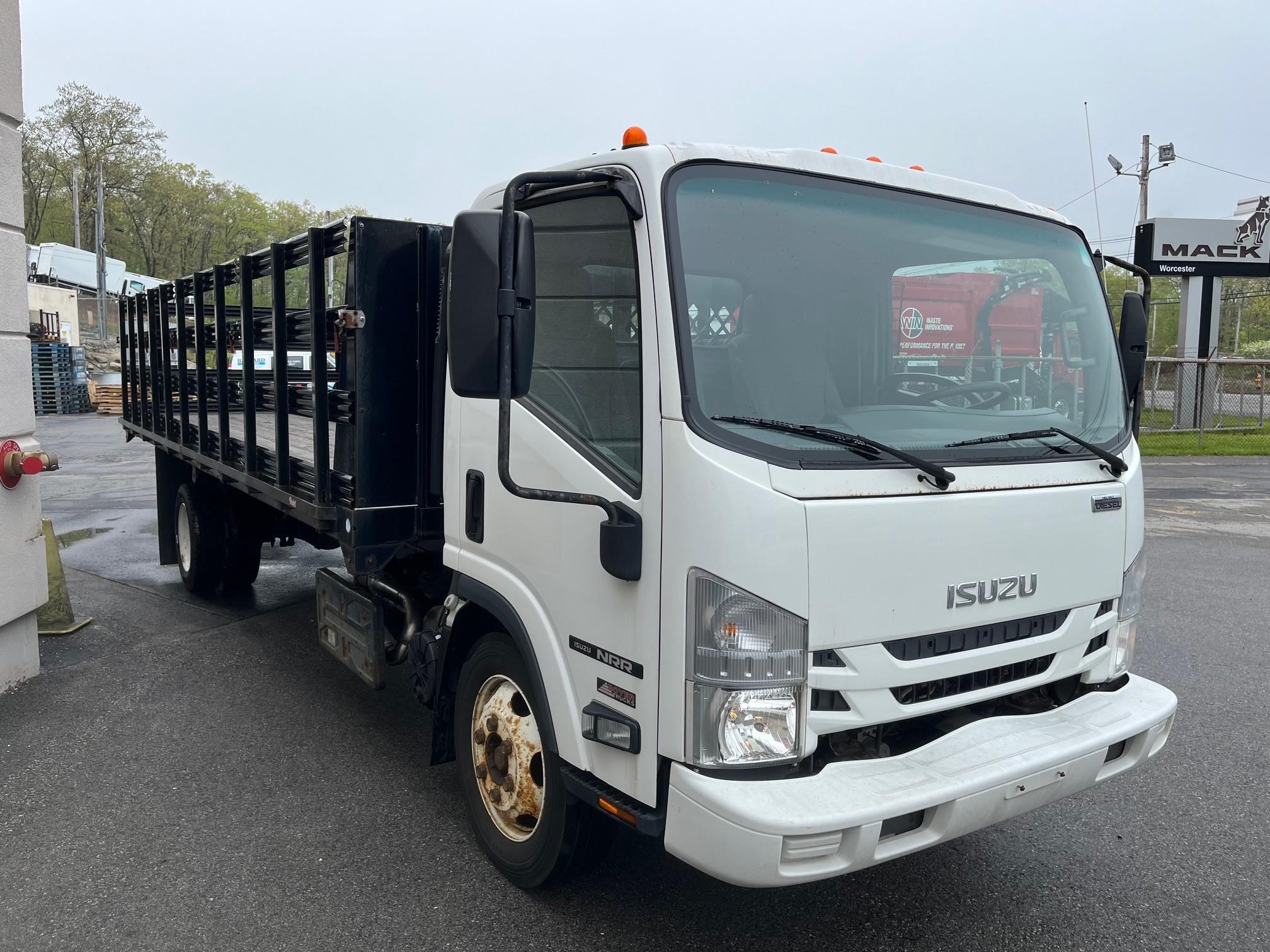 2018 ISUZU NRR - image 2 of 6