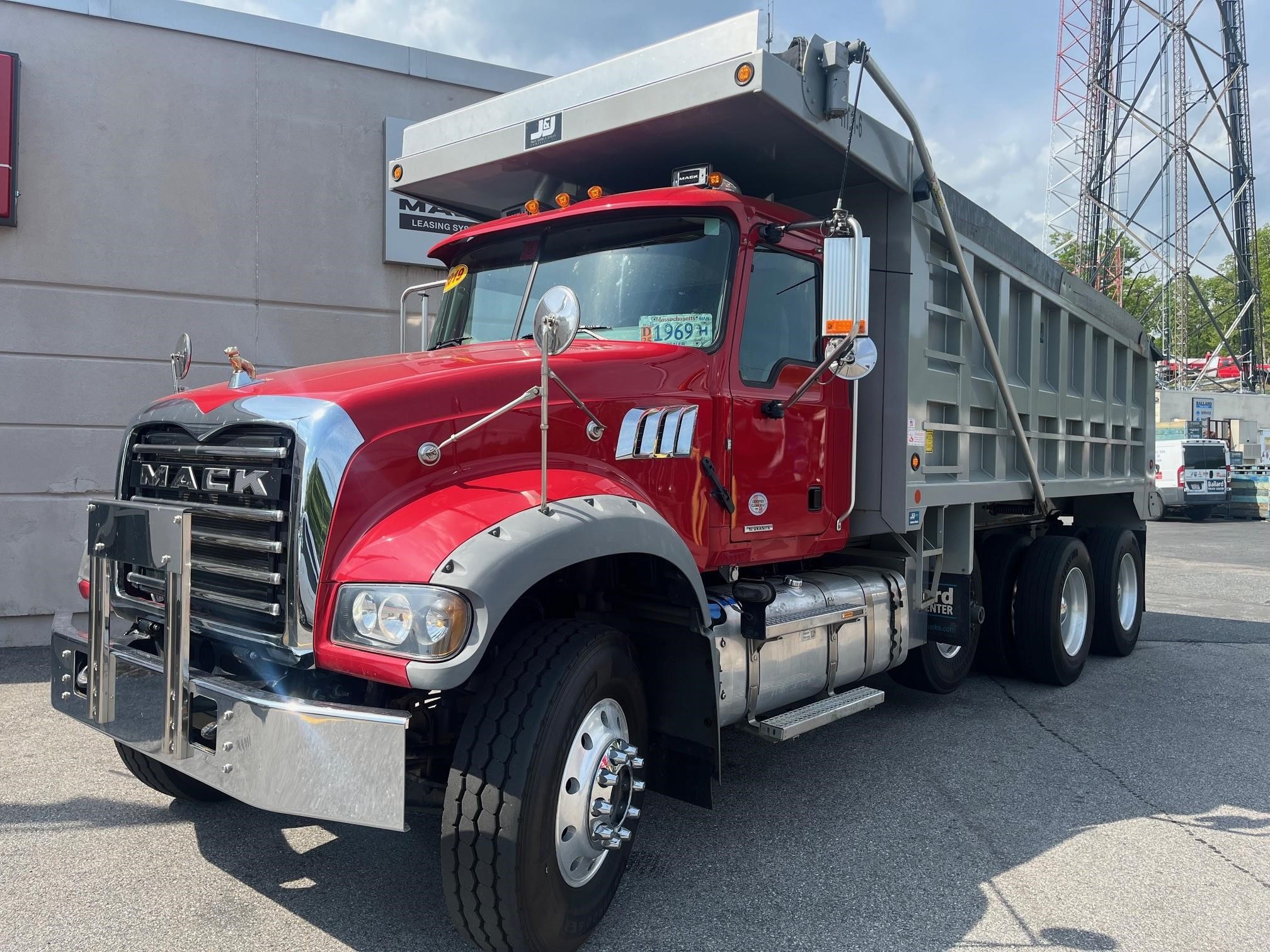 2019 MACK GRANITE 64FR - image 1 of 6