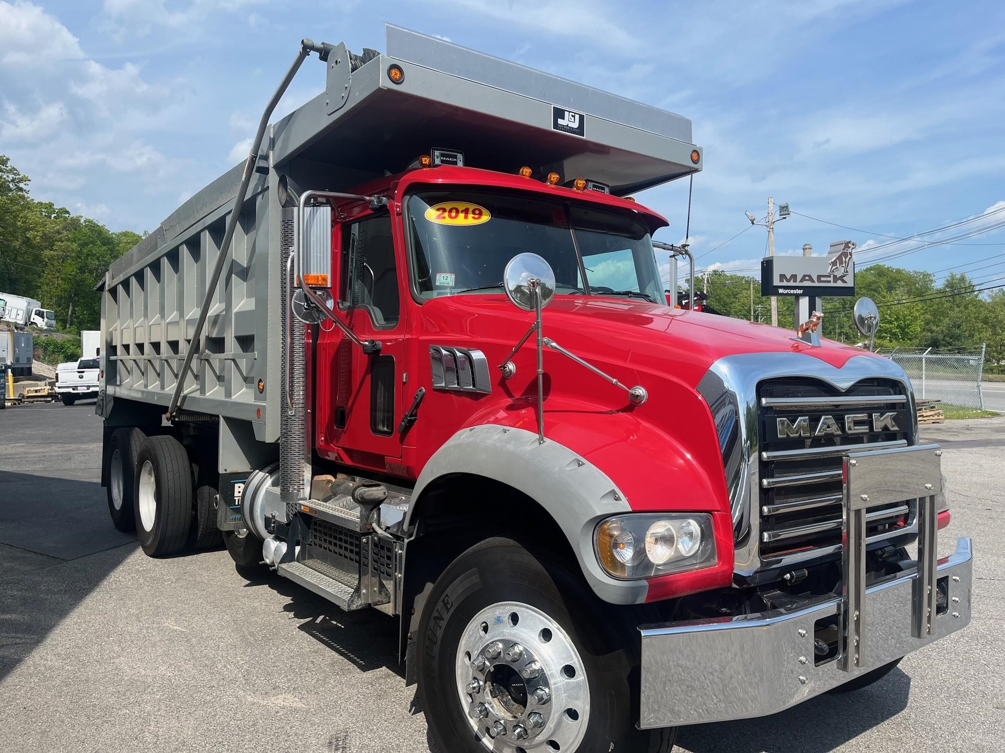 2019 MACK GRANITE 64FR - image 2 of 6