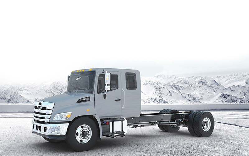 Hino M4 & M5 - image 2 of 3