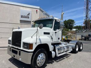 2019 MACK PINNACLE 64T 9014032424