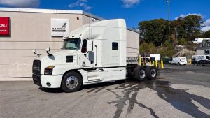 2025 MACK ANTHEM 64T 9025720996