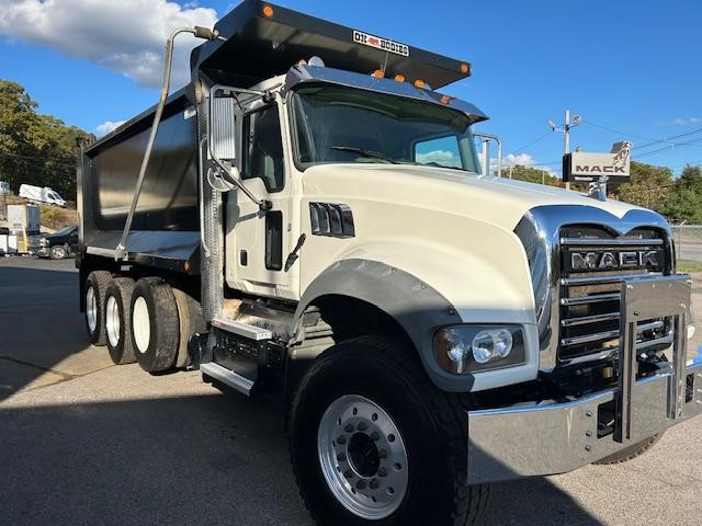 2022 MACK GRANITE 64FR - image 2 of 6