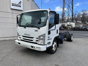 2020 ISUZU NPR XD 9045053697